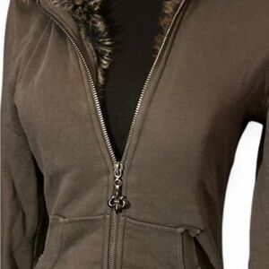 ISO BB Dakota fur lined hoodie in Black size M or L